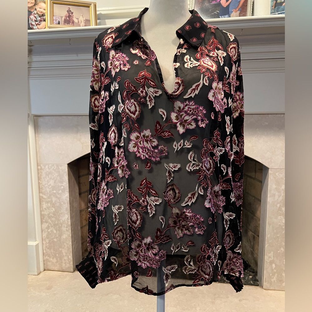 White House Black Market burnout top black with pink floral print size medium